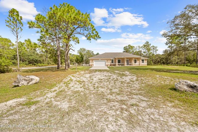 18130 Parrot Road, Weeki Wachee, FL 34614