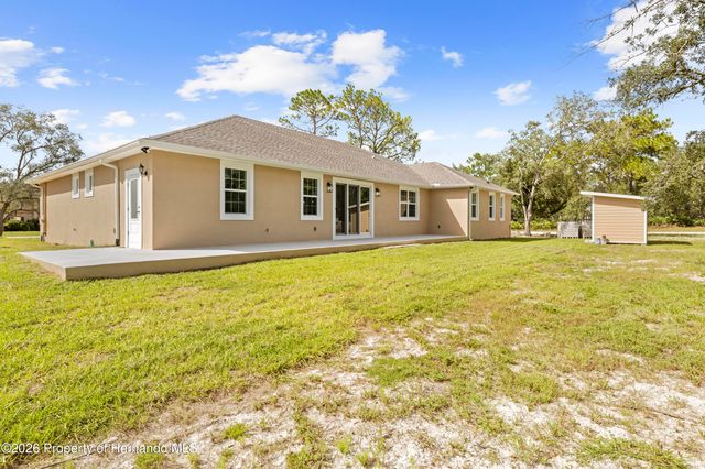 18130 Parrot Road, Weeki Wachee, FL 34614