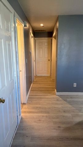 619 E 1st Street, Gentry, AR 72734