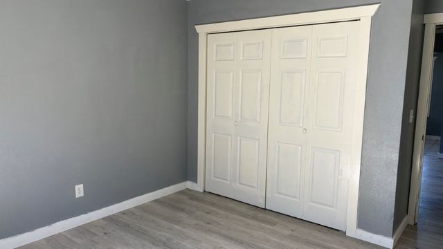 619 E 1st Street, Gentry, AR 72734