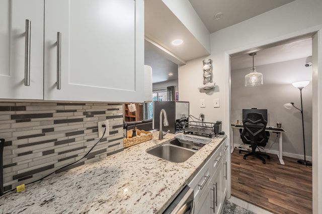 12816 Midway Road 2063, Dallas, TX 75244