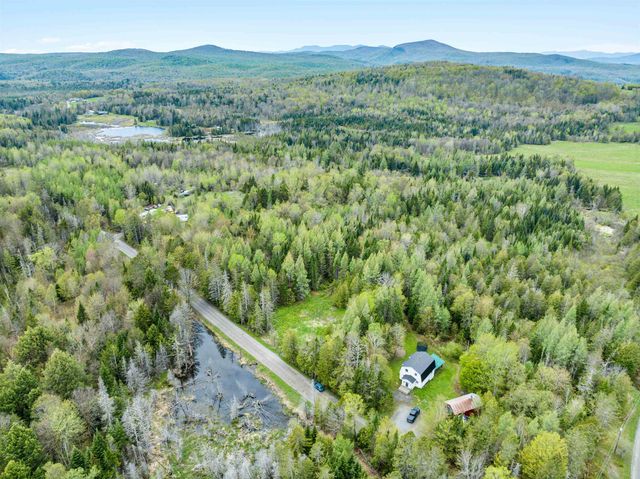 46 Dutton Road, Hardwick, VT 05843
