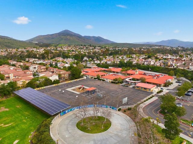 563 Scenic Trail Place, Chula Vista, CA 91914