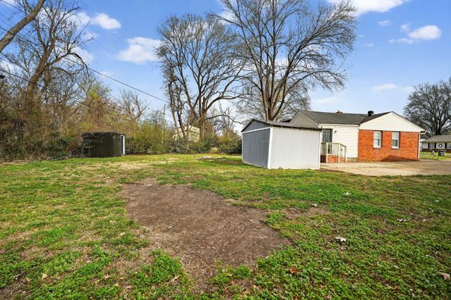 1215 GHERALD ST, Memphis, TN 38122