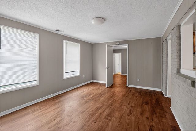 1215 GHERALD ST, Memphis, TN 38122