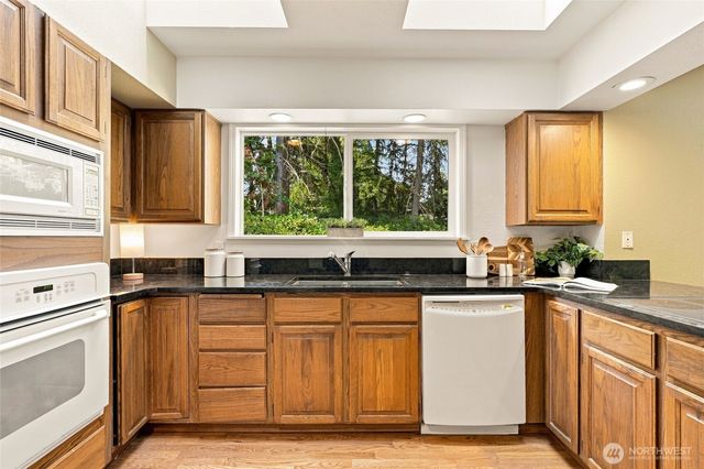2315 140th Place SE, Mill Creek, WA 98012