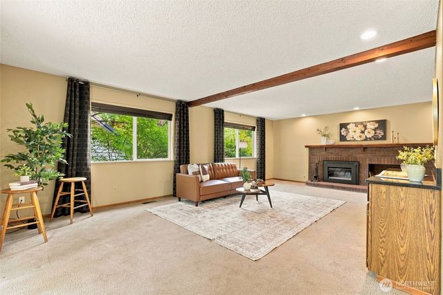 2315 140th Place SE, Mill Creek, WA 98012