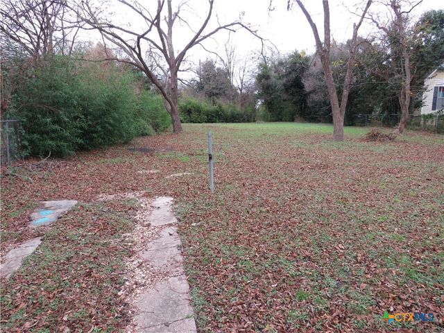 214 E Munroe Avenue, Temple, TX 76501