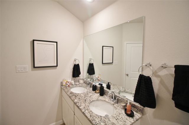 3225 Purple Ash Drive, Dallas, TX 75253