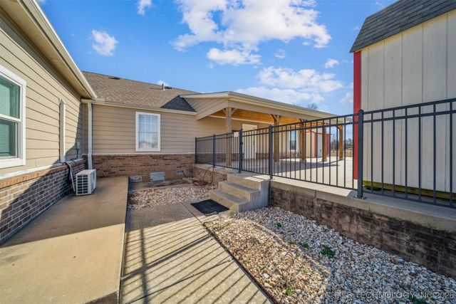 36252 S 4208 Road, Inola, OK 74036