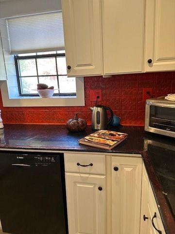 124 CANDY MAN Lane, Dahlonega, GA 30533