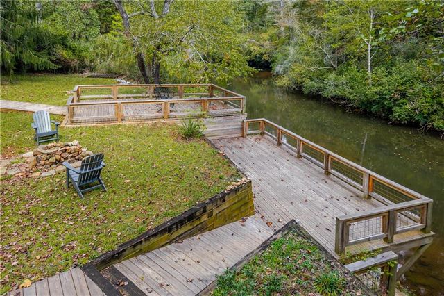 124 CANDY MAN Lane, Dahlonega, GA 30533
