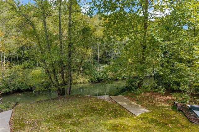 124 CANDY MAN Lane, Dahlonega, GA 30533