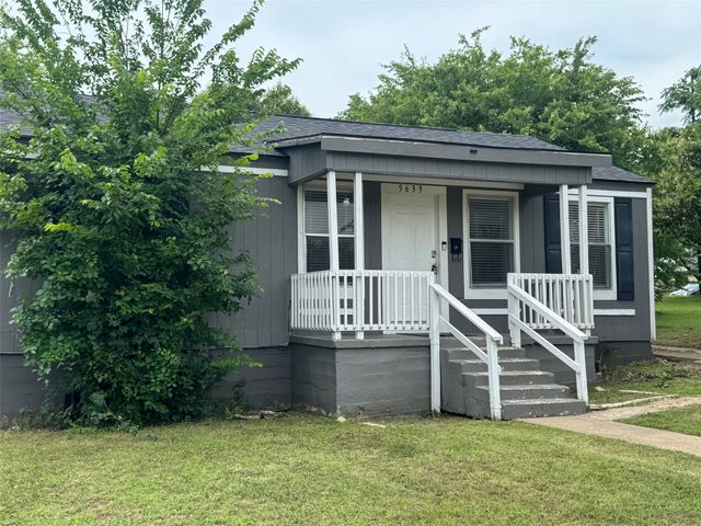 5633 Curzon Avenue, Fort Worth, TX 76107