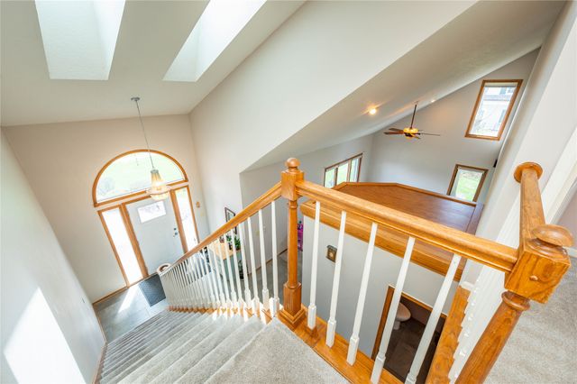 6140 Brandywine Drive, Johnston, IA 50131