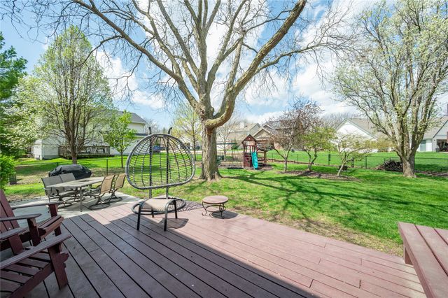 6140 Brandywine Drive, Johnston, IA 50131