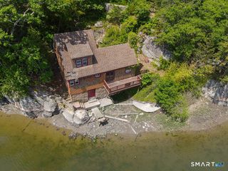 49 Meadow Street, East Haven, CT 06512