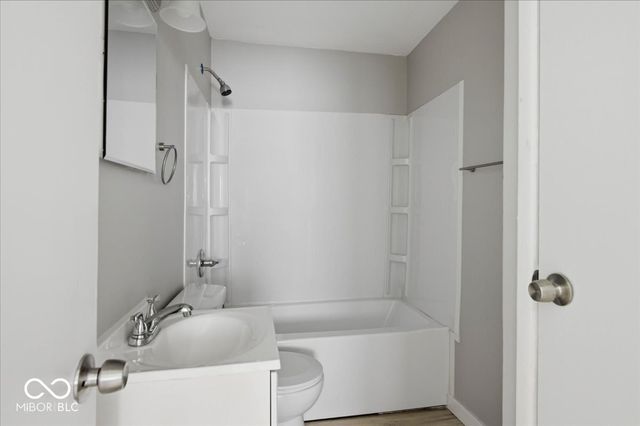 5035 Gifford Avenue, Indianapolis, IN 46203