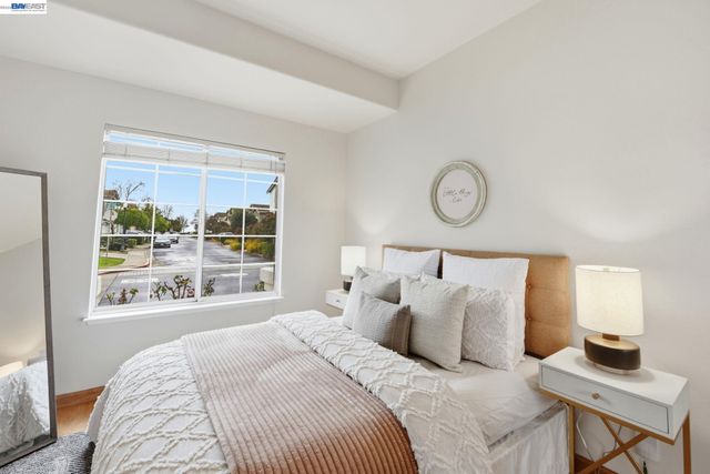 15518 Harbor Way, San Leandro, CA 94579