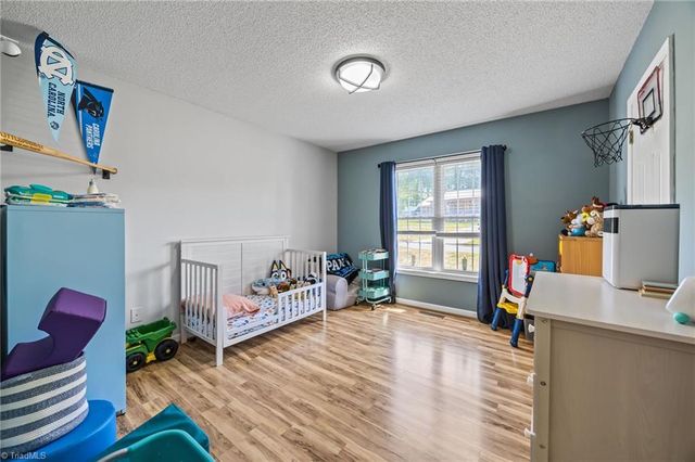 1974 Denise Lane, Winston-salem, NC 27127