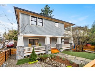 4005 Ne HASSALO St, Portland, OR 97232