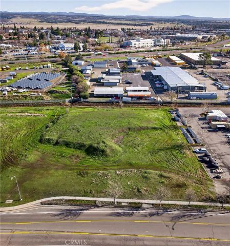 2325 Dr Martin Luther King Junior, Chico, CA 95928