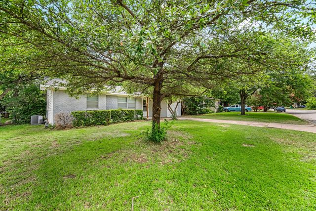 5120 Nadine Drive, Haltom City, TX 76117