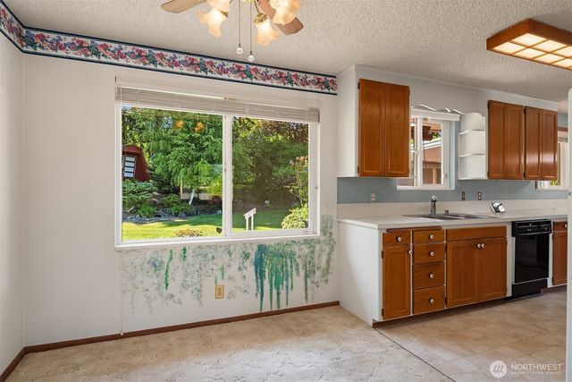 7410 17th Avenue SE, Everett, WA 98203