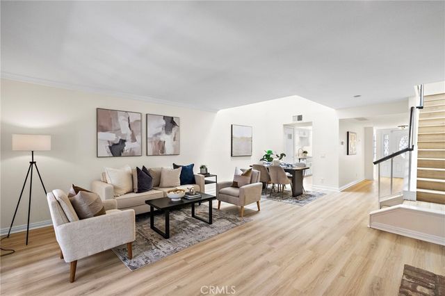 18692 Maplewood Cir, Huntington Beach, CA 92646