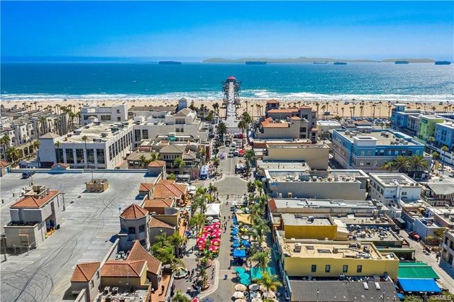 18692 Maplewood Cir, Huntington Beach, CA 92646