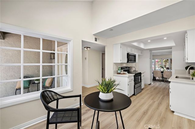 18692 Maplewood Cir, Huntington Beach, CA 92646