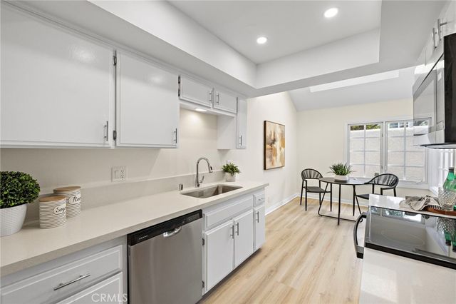 18692 Maplewood Cir, Huntington Beach, CA 92646