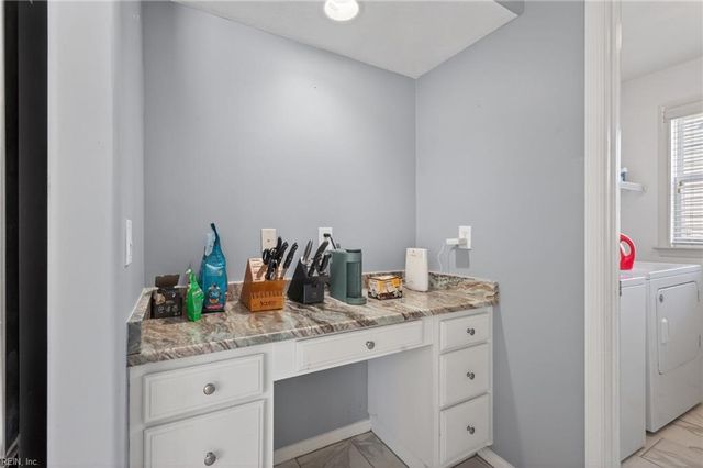 304 Wellington CIR, Smithfield, VA 23430