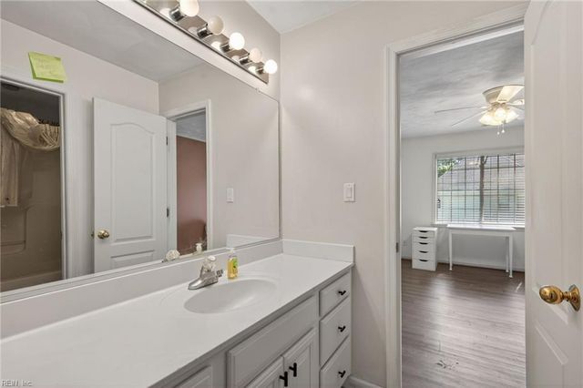 304 Wellington CIR, Smithfield, VA 23430
