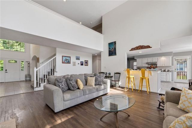 304 Wellington CIR, Smithfield, VA 23430