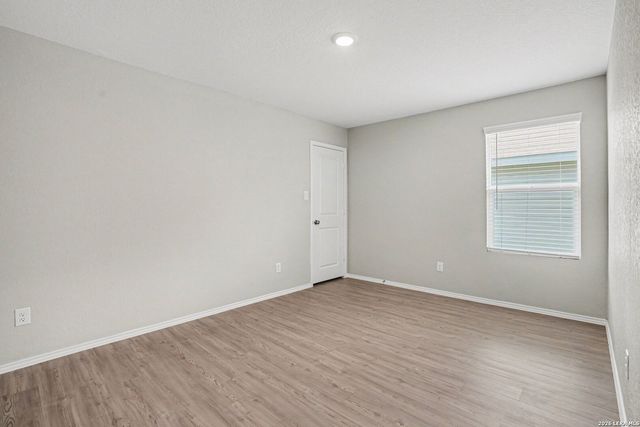 5426 Daphne Path, San Antonio, TX 78253