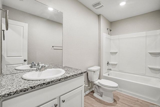 5426 Daphne Path, San Antonio, TX 78253
