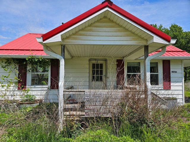 10731 Newport Road, Bowling Green, IN 47833