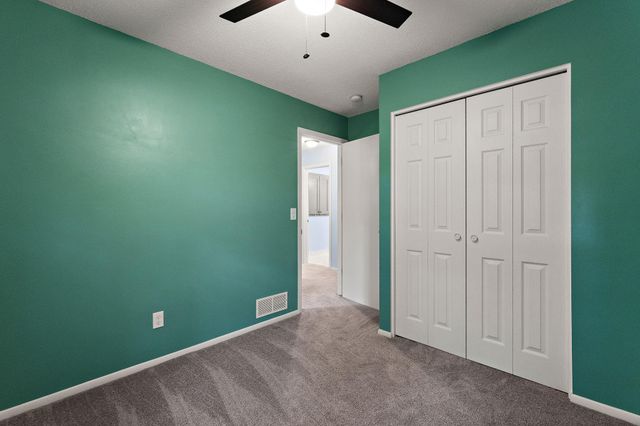 11005 Hyland Terrace, Eden Prairie, MN 55344