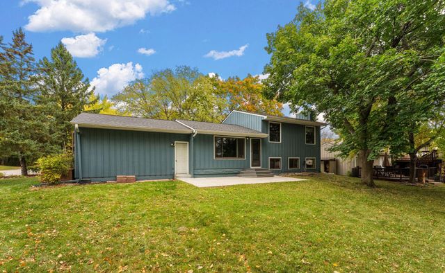 11005 Hyland Terrace, Eden Prairie, MN 55344