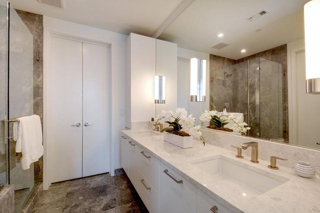 501 West Ave 703, Austin, TX 78701