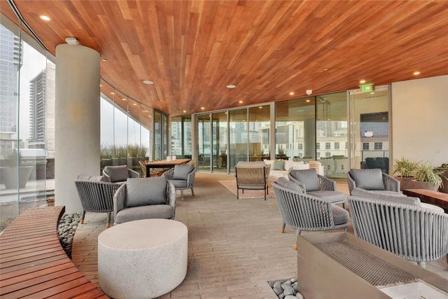 501 West Ave 703, Austin, TX 78701