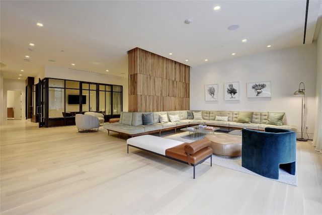 501 West Ave 703, Austin, TX 78701