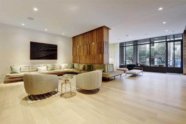 501 West Ave 703, Austin, TX 78701