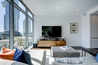 501 West Ave 703, Austin, TX 78701