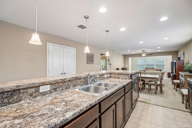 13063 CACHE CRK, San Antonio, TX 78253
