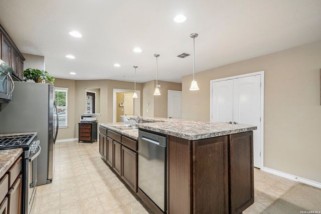 13063 CACHE CRK, San Antonio, TX 78253