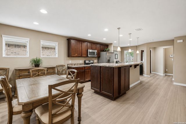 13063 CACHE CRK, San Antonio, TX 78253
