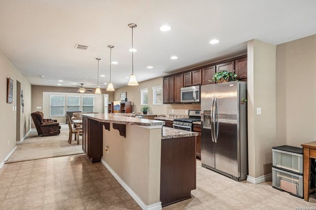 13063 CACHE CRK, San Antonio, TX 78253