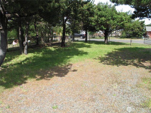 708 338th Place, Ocean Park, WA 98640